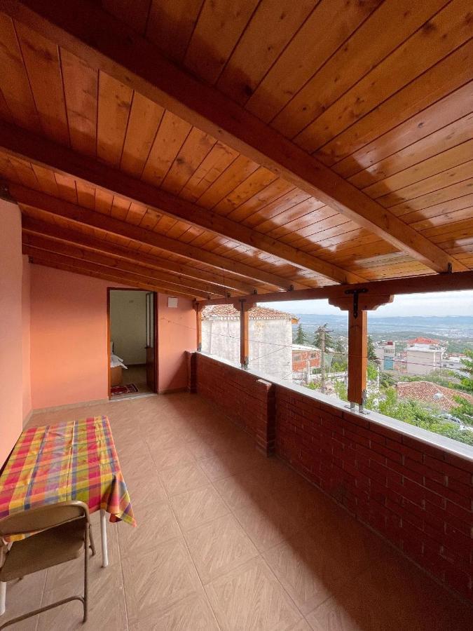 Vila 8 Krujë Екстериор снимка
